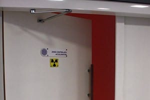 Bucuresti Automatizari usi batante de radiologie (usi plumb)  Clinica privata de oncologie Amethyst