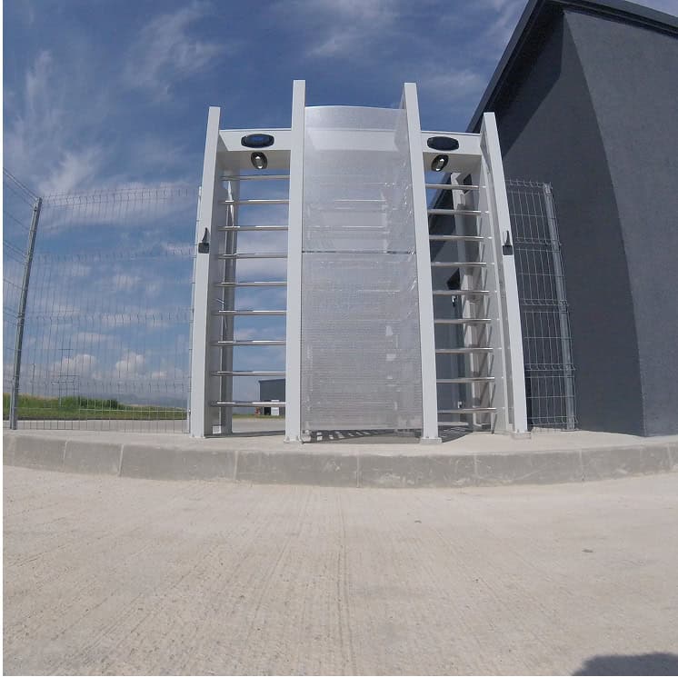 Turnstiles, KADRA, Solina Turda