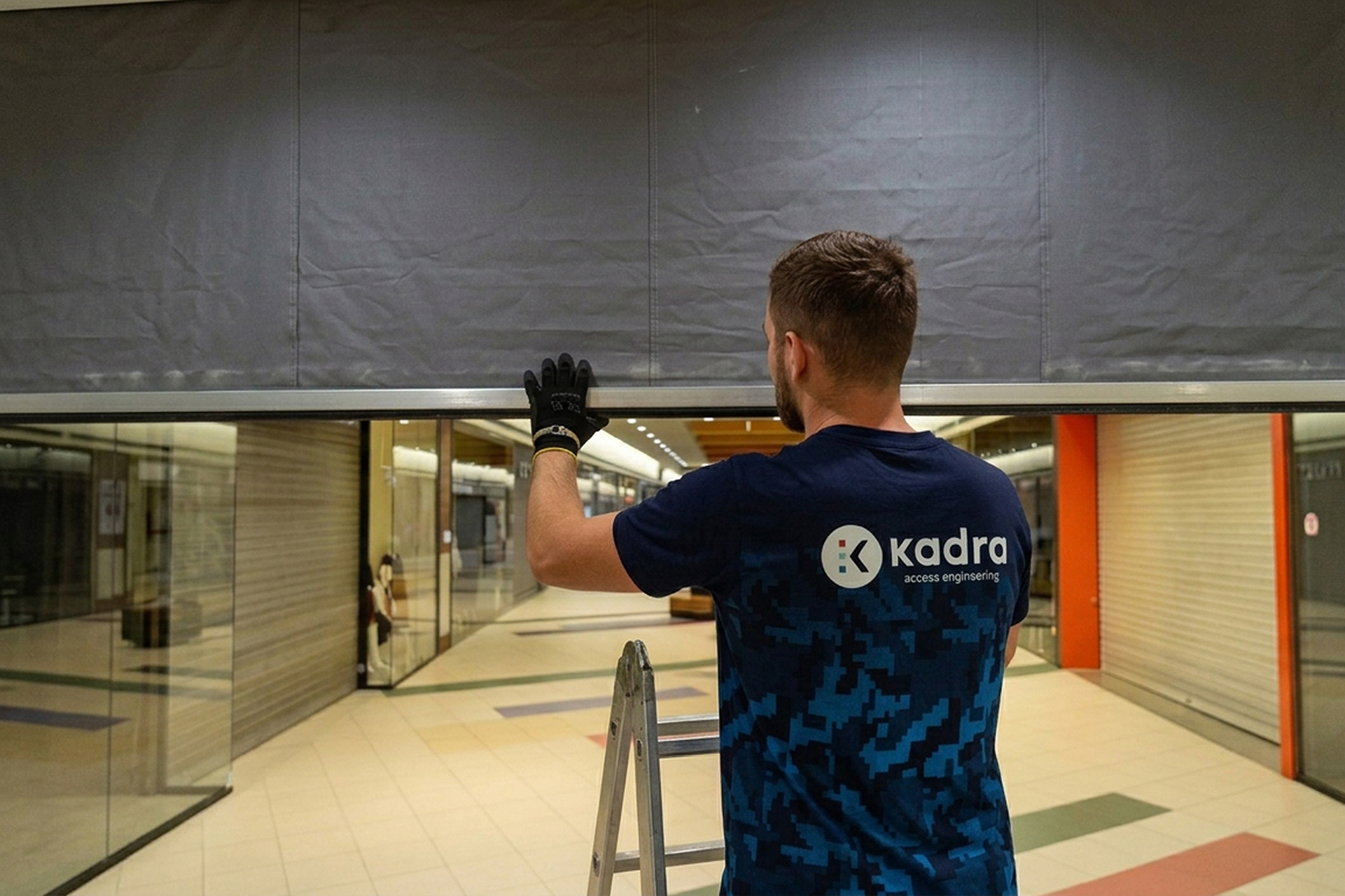 Automatic Door Inspection: What to Check Daily, Seasonally, and Every 6 Months 6 Fire-resistant curtain service, fire curtains, KADRA Service, service and maintenance 2