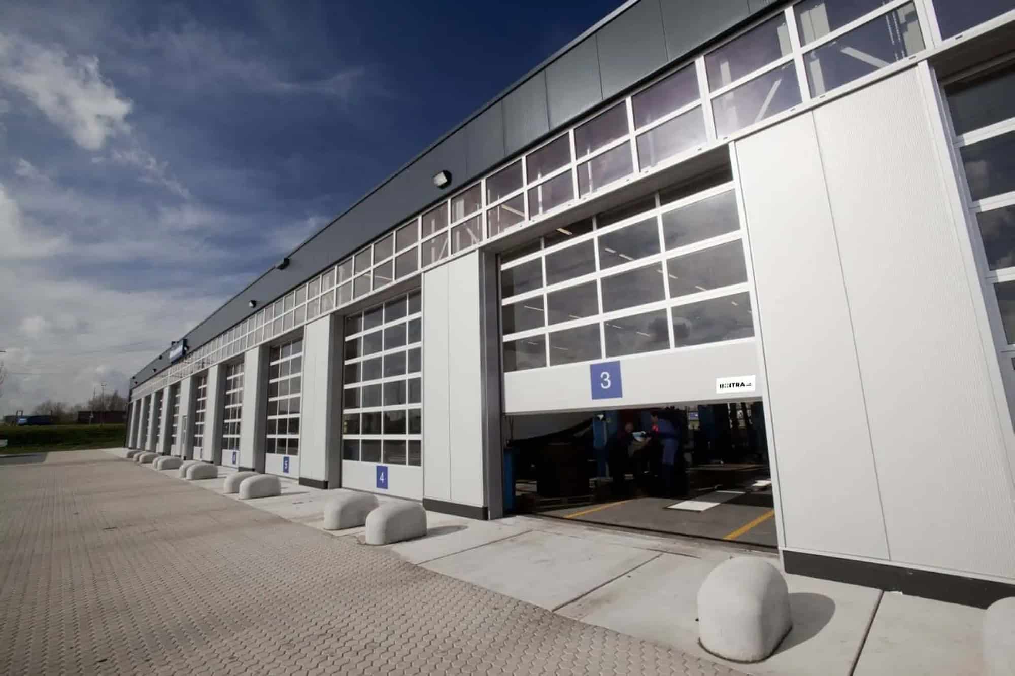 Automatic Door Inspection: What to Check Daily, Seasonally, and Every 6 Months 9 Rapid industrial door for commercial and industrial spaces.